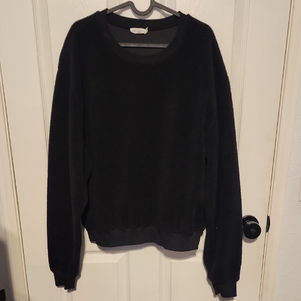 Good American Black Crew Neck Sweater